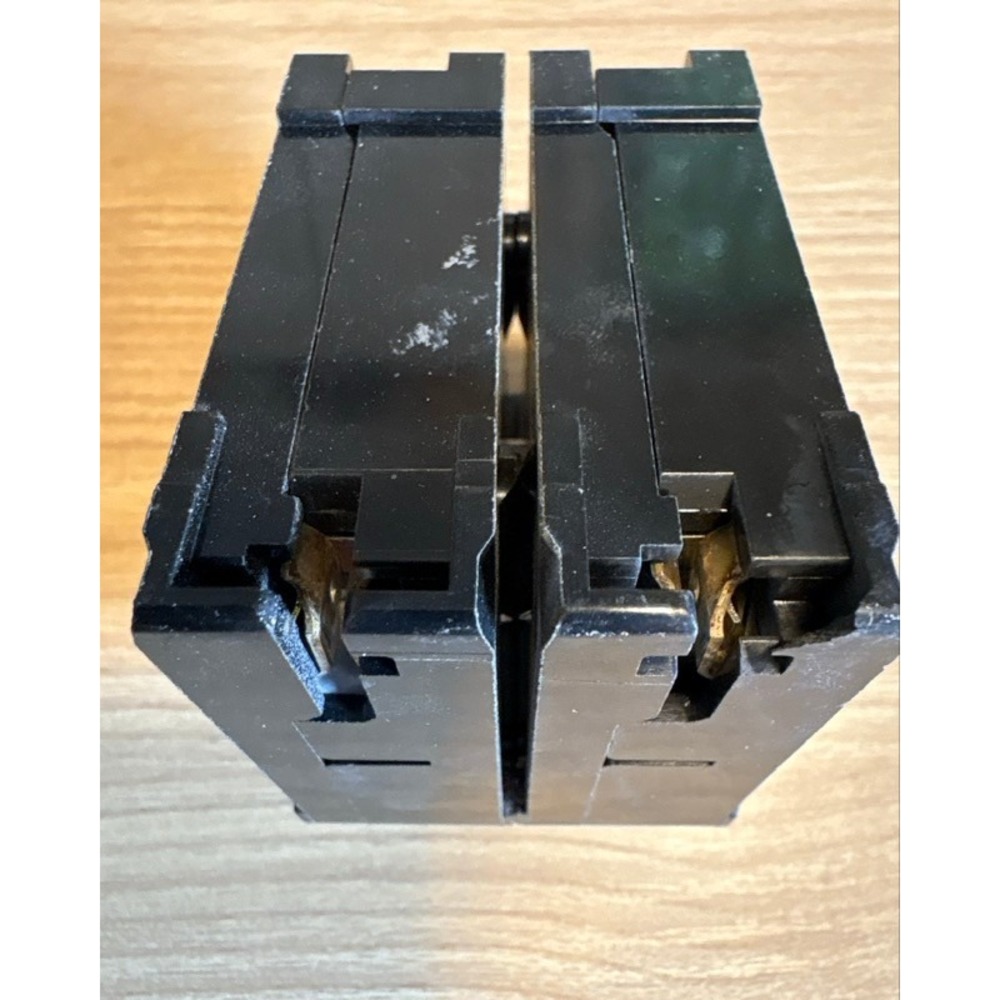 Siemens I-T-E Type QP 40 Amp 2-Pole Circuit Breaker 120/240V Q240 HACR Rated - Picture 3 of 4